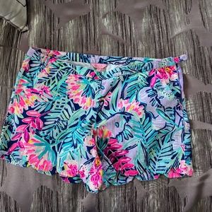 Lilly Pulitzer buttercup shorts